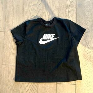 Nike crop t shirt